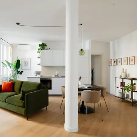 Aeterna Holiday home *